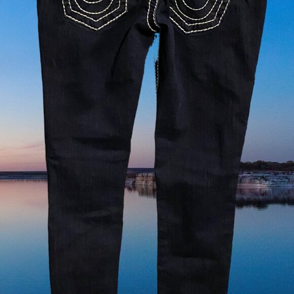 Juniors True Religion Jeans size 27 like new!! - Picture 2 of 2